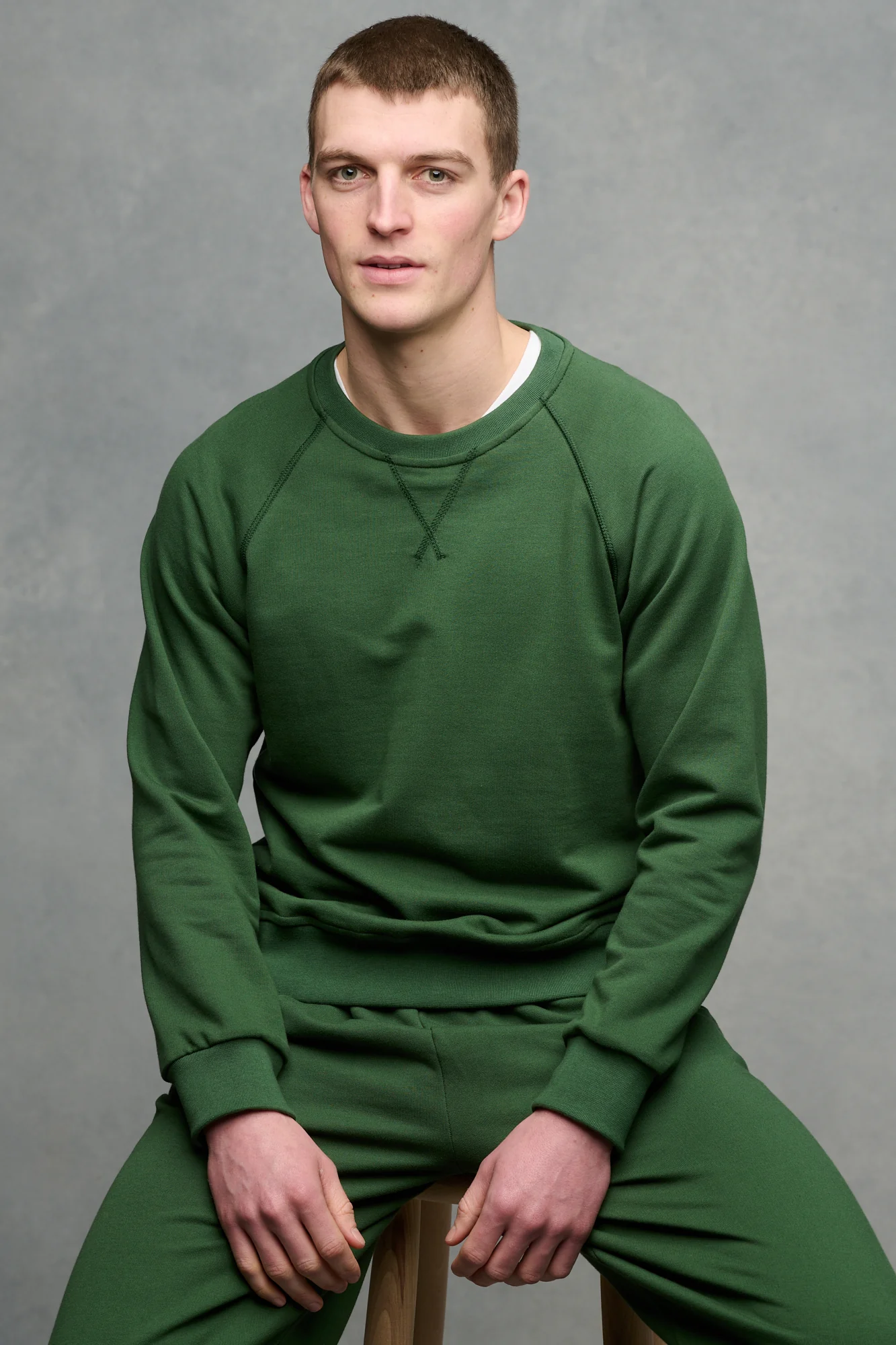 Men's Raglan Sweatshirt - Bottle Green - Image 5