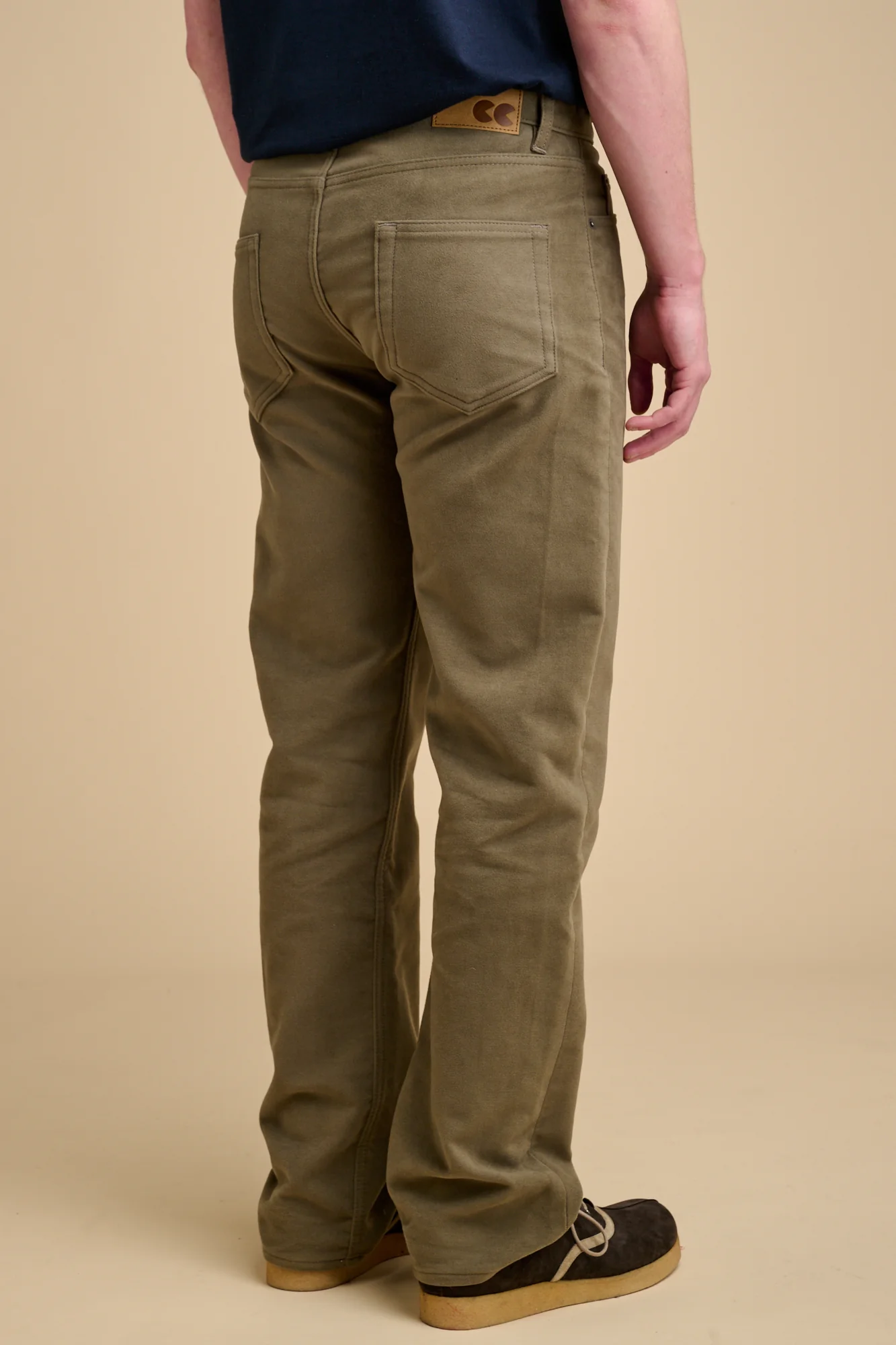 Mens Arran Loose Fit Moleskin Jean - Olive - Image 4