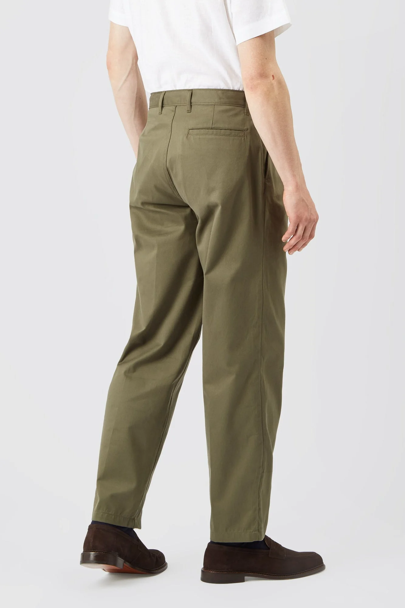 Men's Pleated Lightweight 100% Cotton Twill Chinos - Olive - Image 6