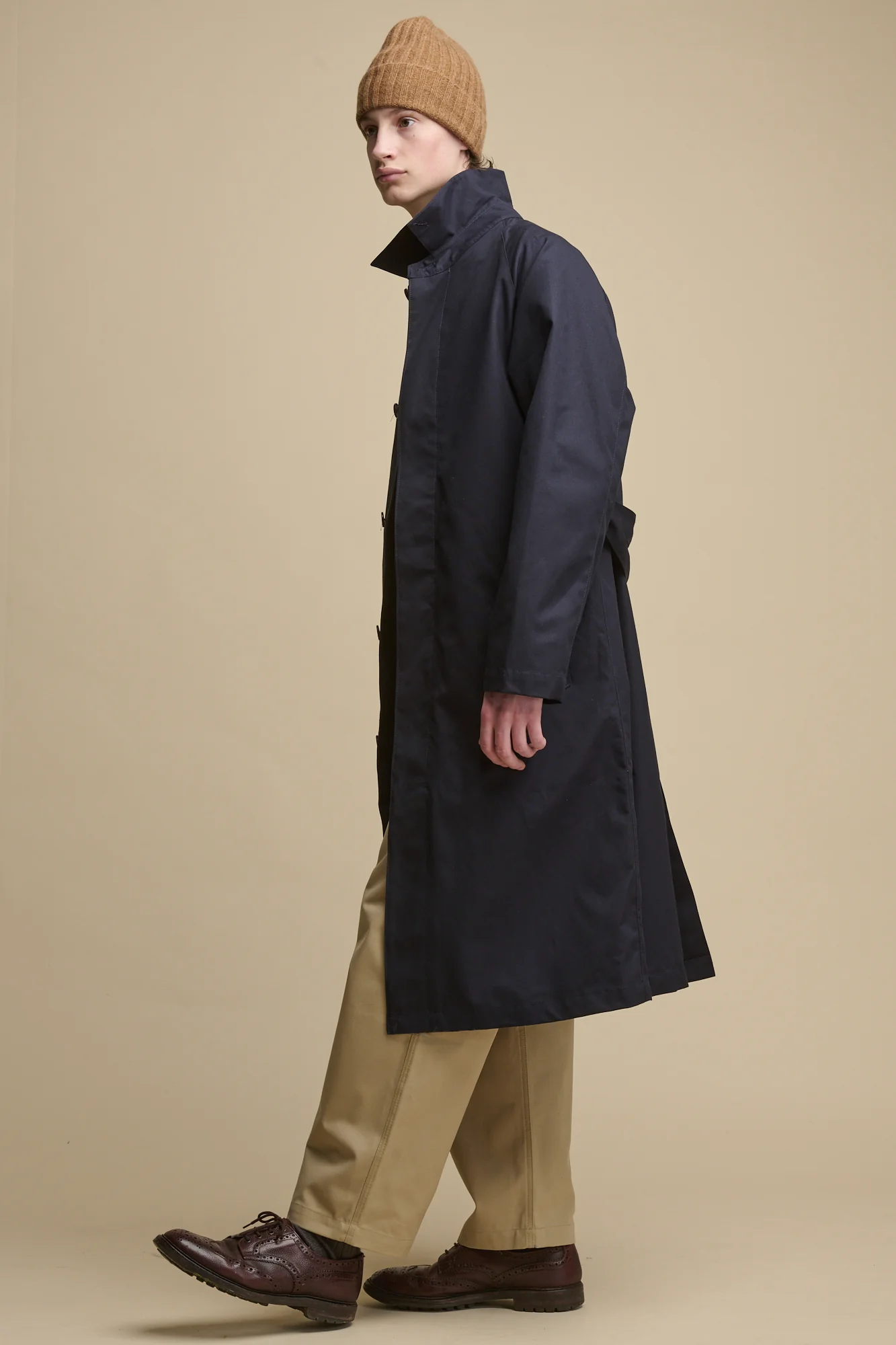 Men's Frank Belted Raglan Raincoat - Navy - Image 3