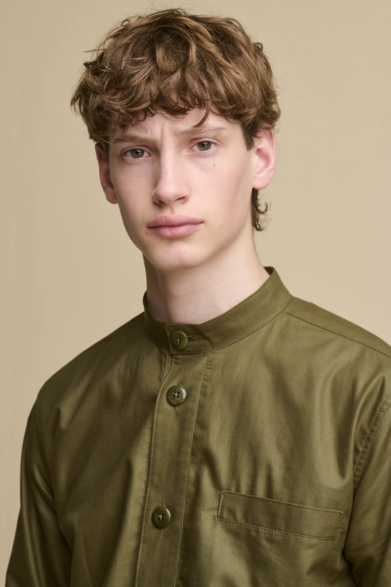 Men's George Lightweight Collarless Overshirt - Olive - Image 3
