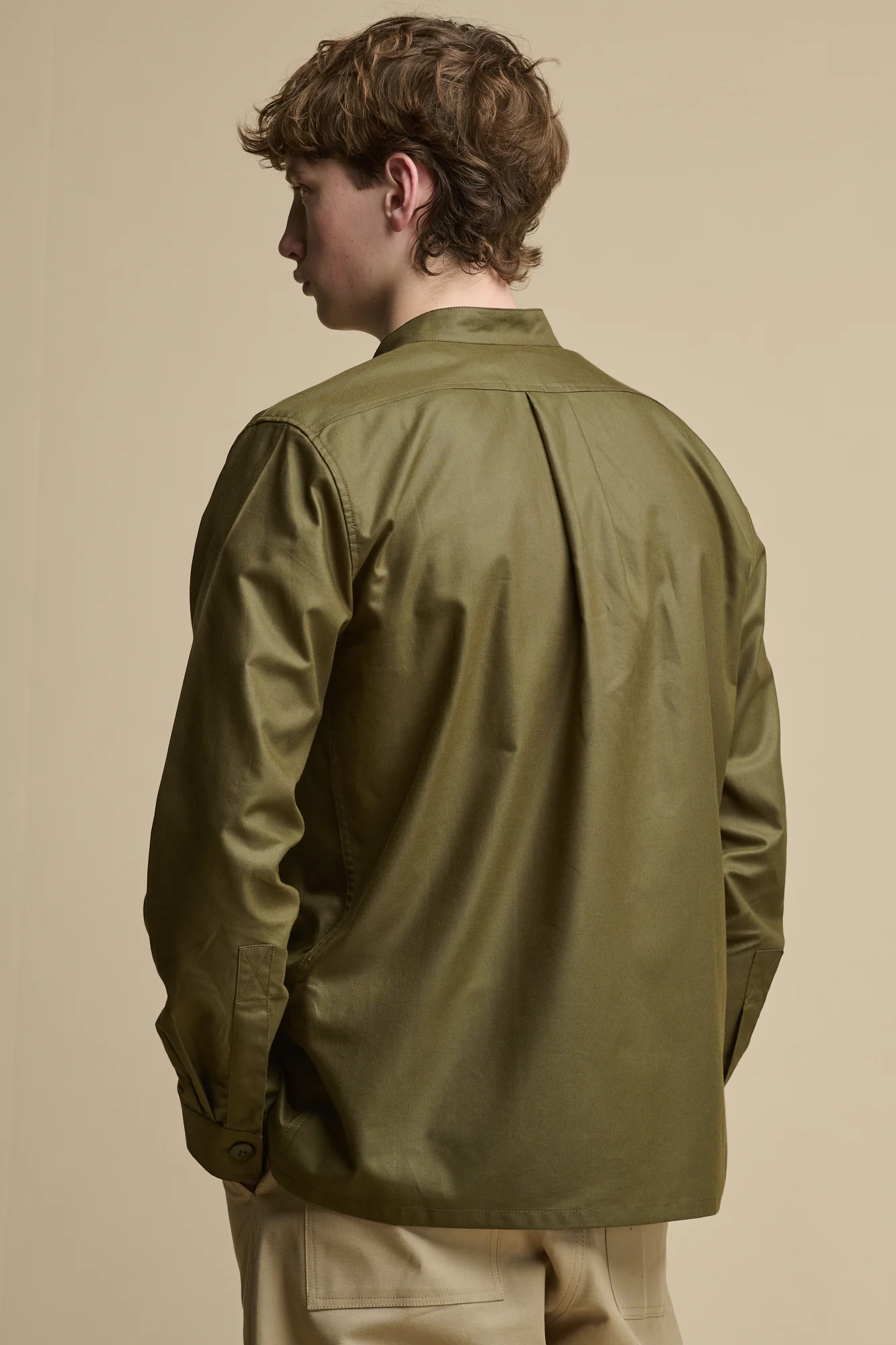 Men's George Lightweight Collarless Overshirt - Olive - Image 4