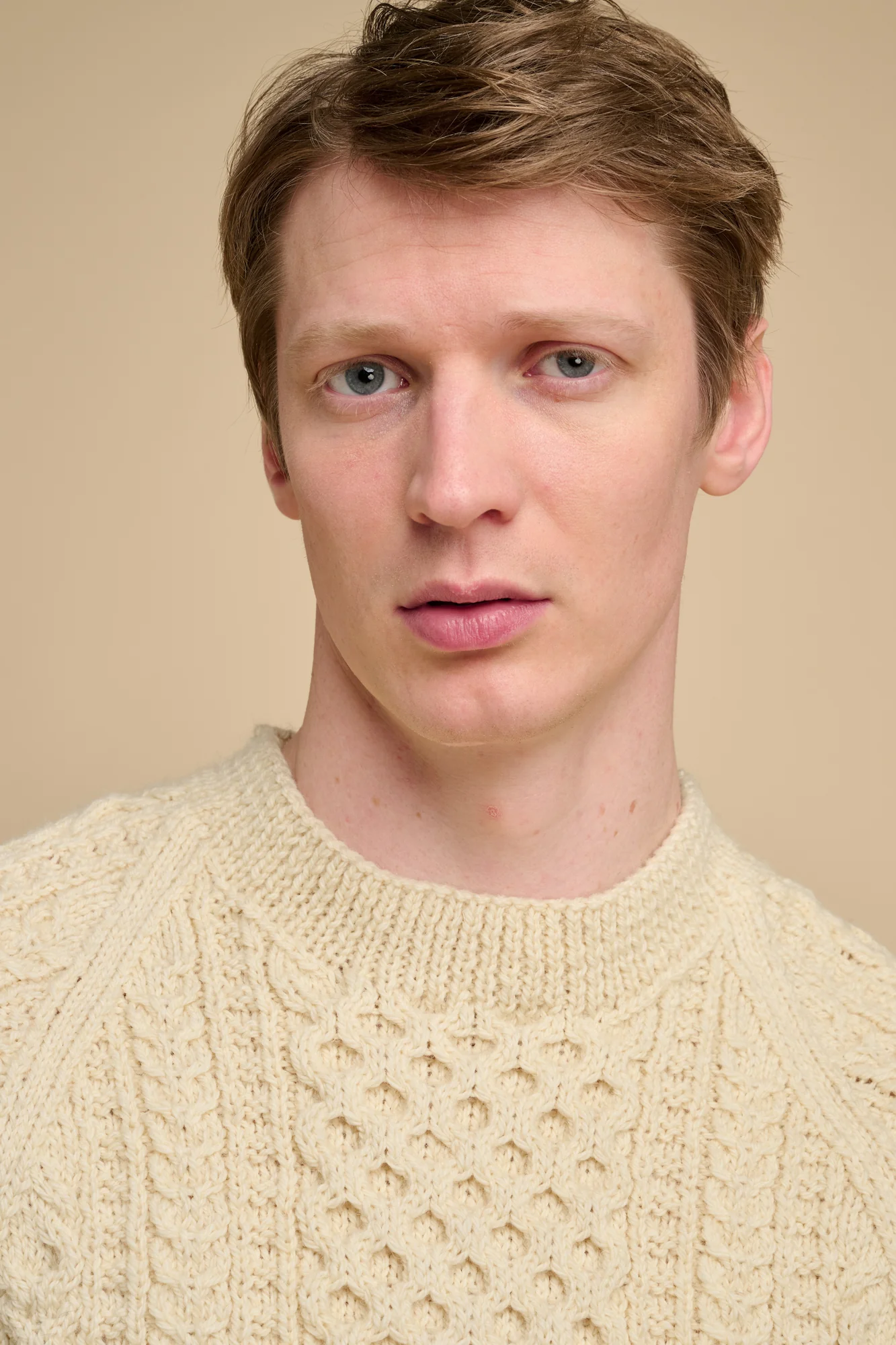 Mens Hand Knit Aran Sweater - Ecru - Image 4