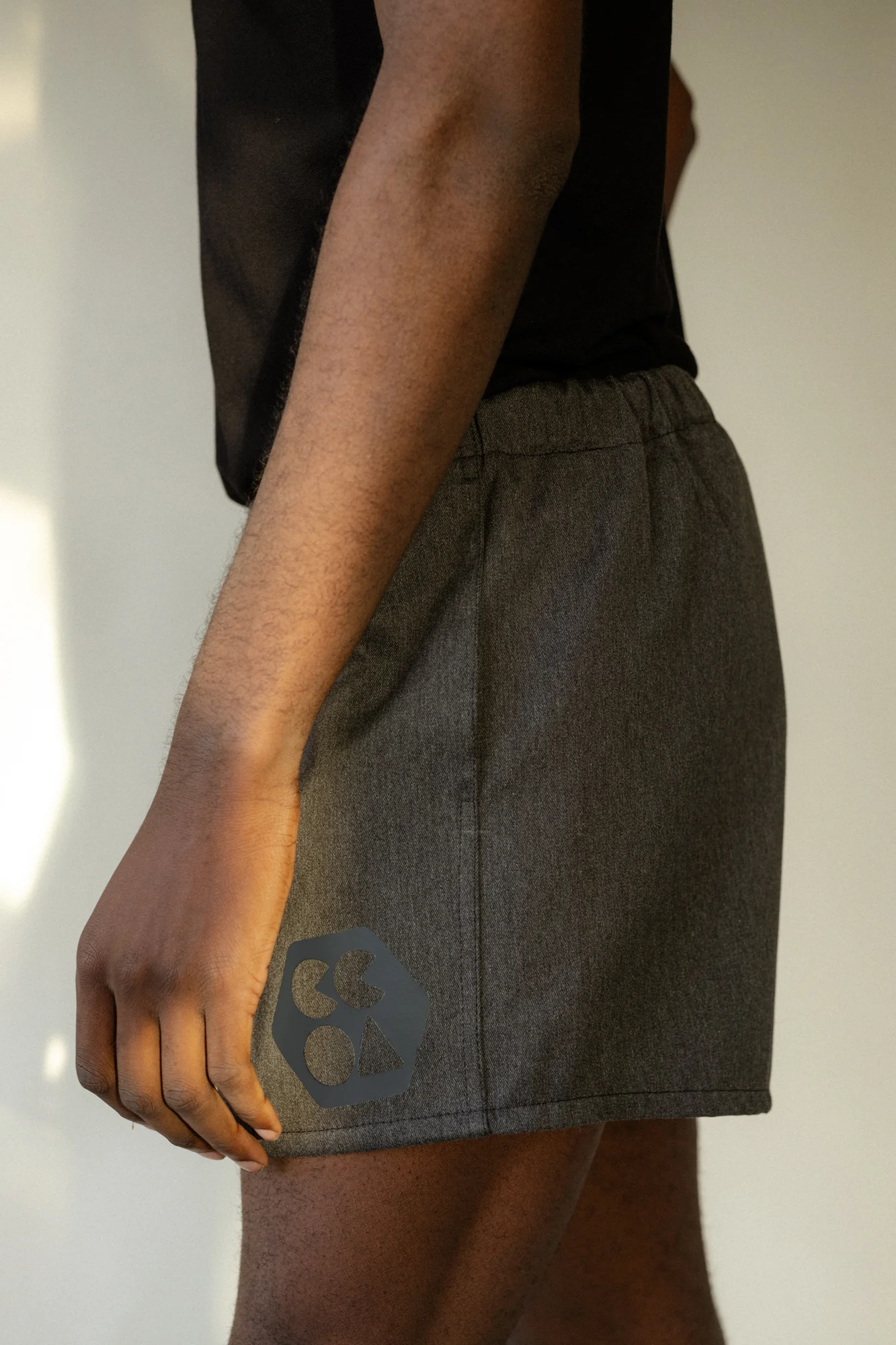 Men's Heavyweight Sports Short Plastic Free - Charcoal Marl - Image 2