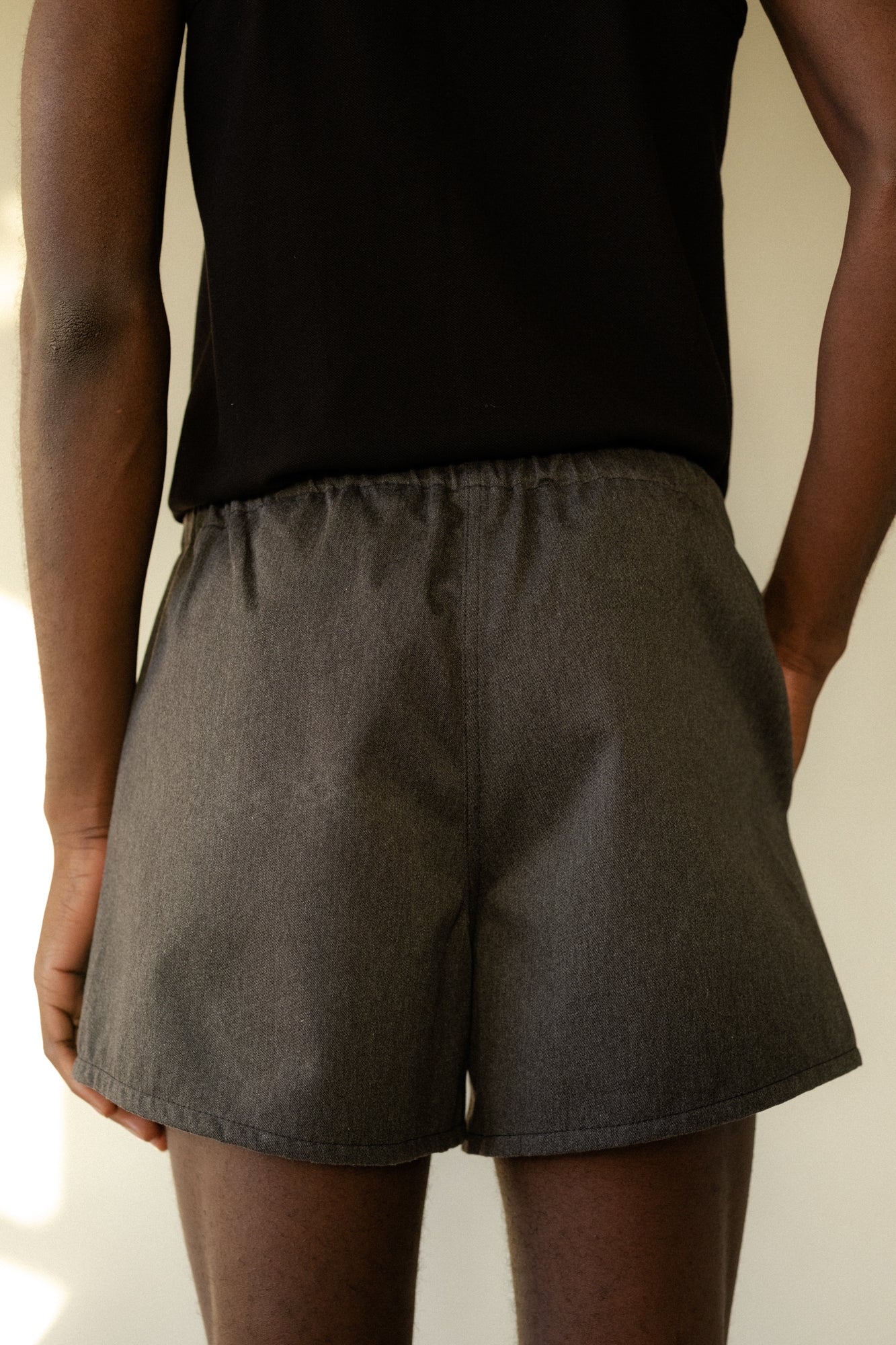 Men's Heavyweight Sports Short Plastic Free - Charcoal Marl - Image 3