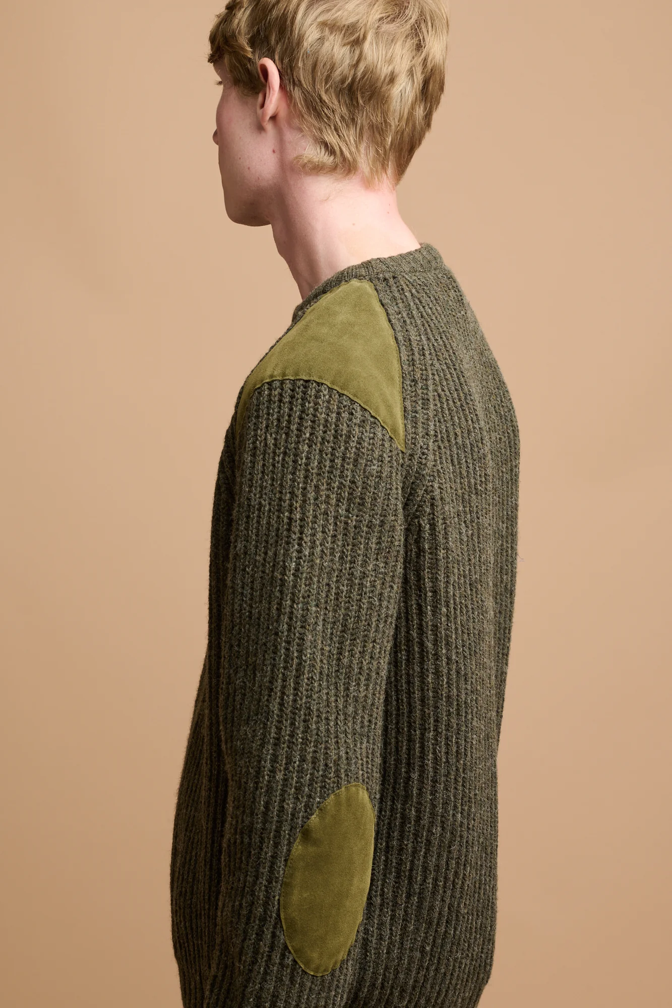 Men's Lambswool Fisherman Ribbed Jumper - Dark Olive - Image 3