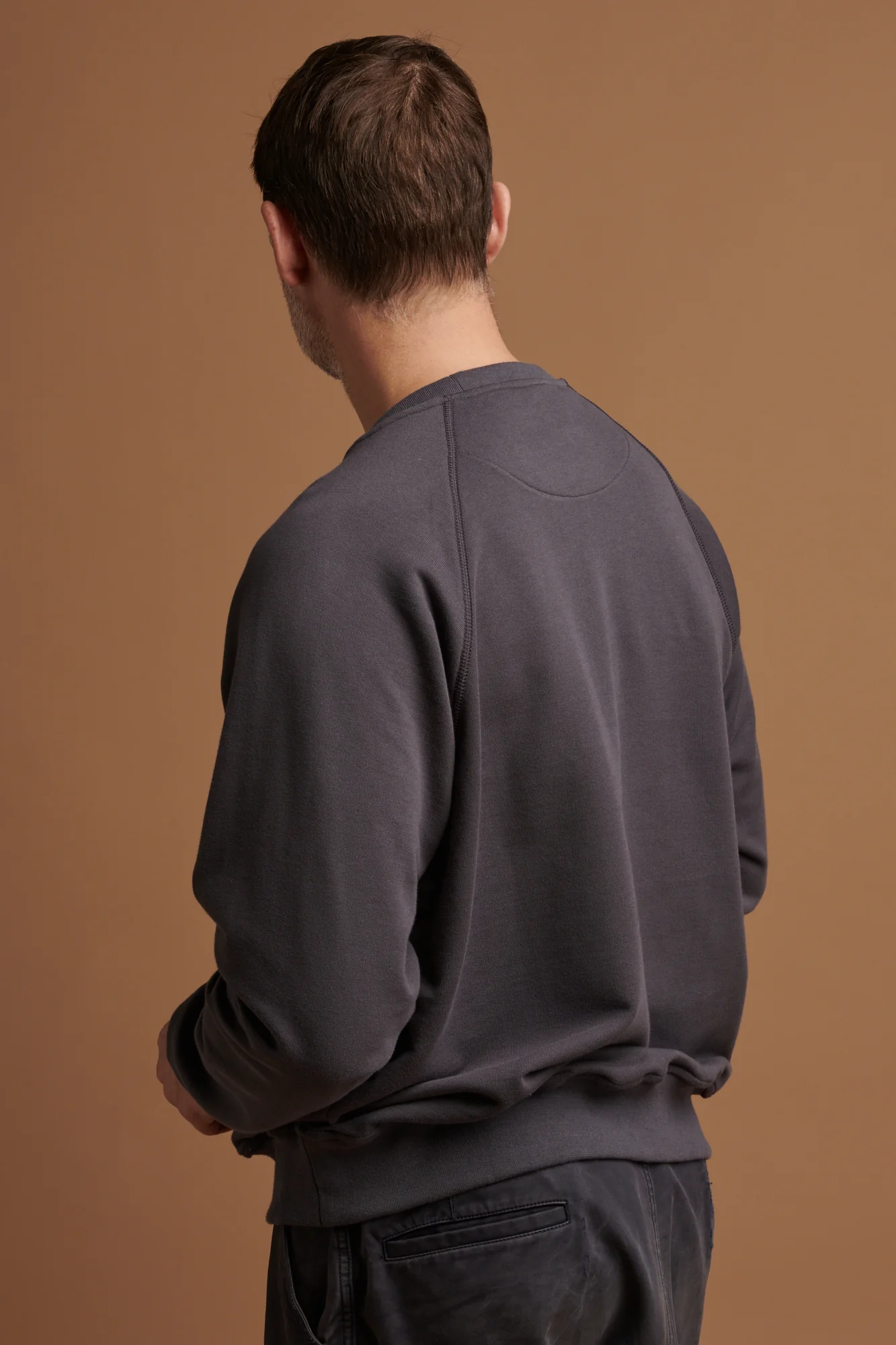 Men's Raglan Sweatshirt - Slate Grey - Image 3