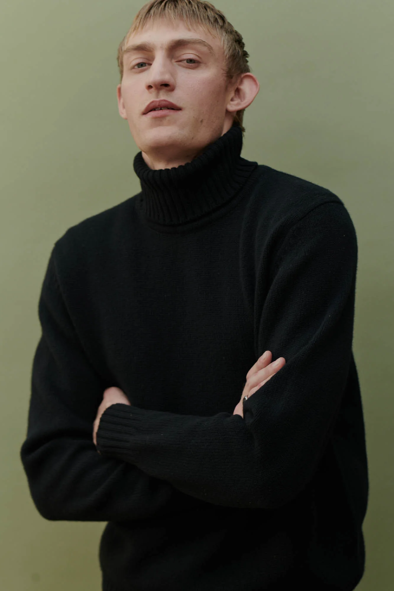 Men's Lambswool Roll Neck Jumper - Black - Image 3