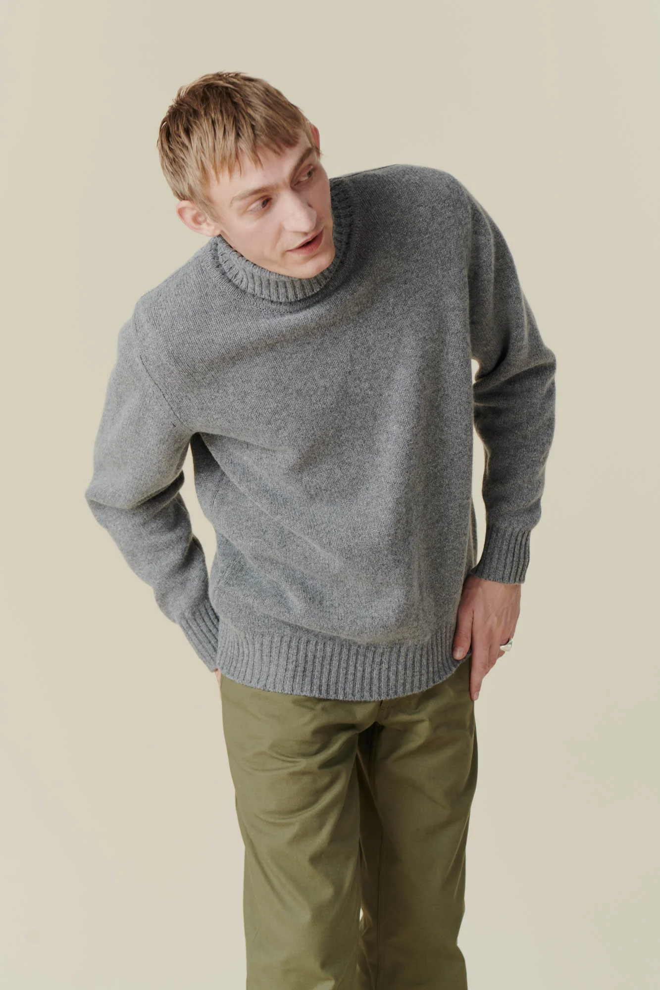 Men's Roll Neck Jumper - Grey - Image 4