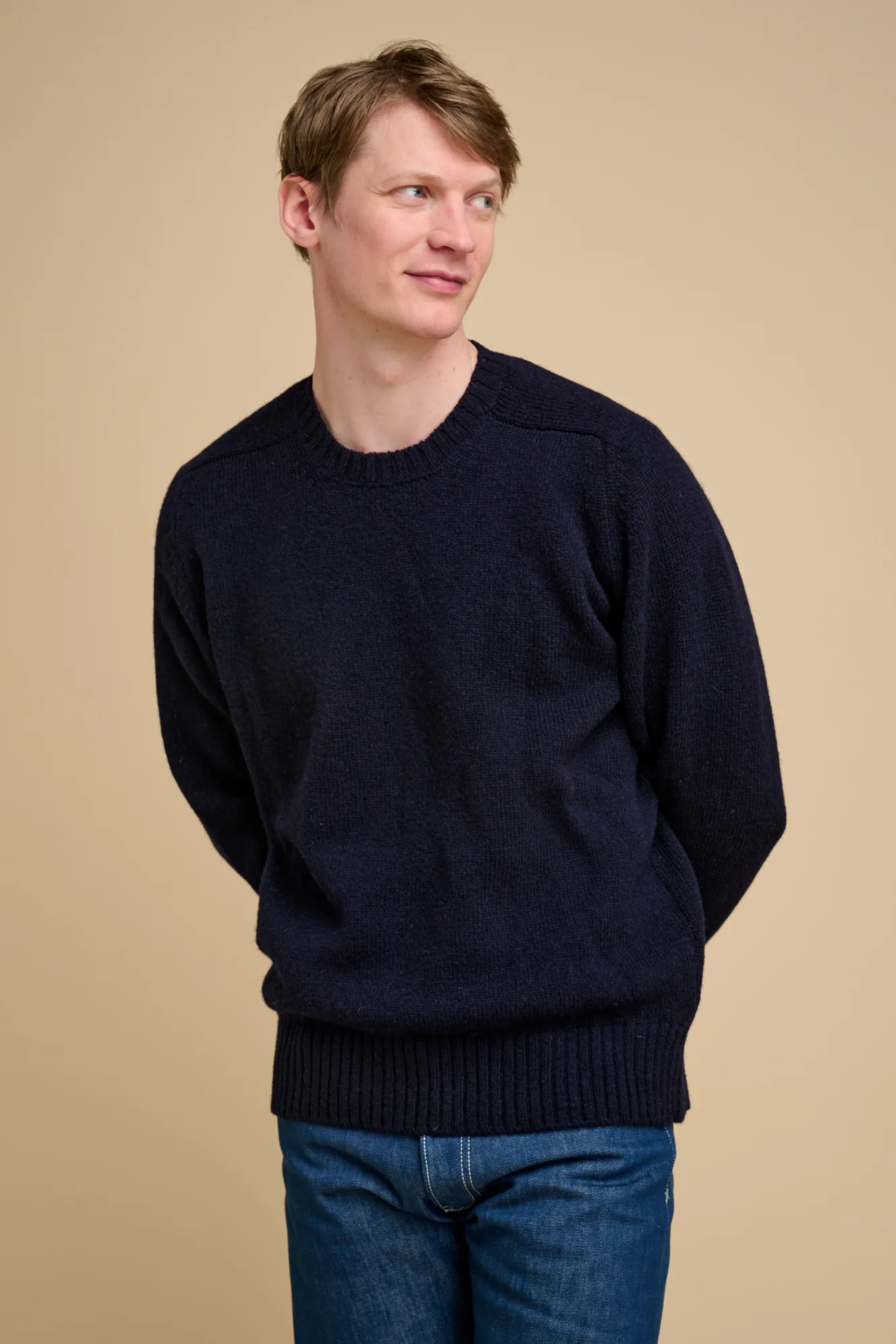 Men's Shetland Jumper - Navy - Image 2
