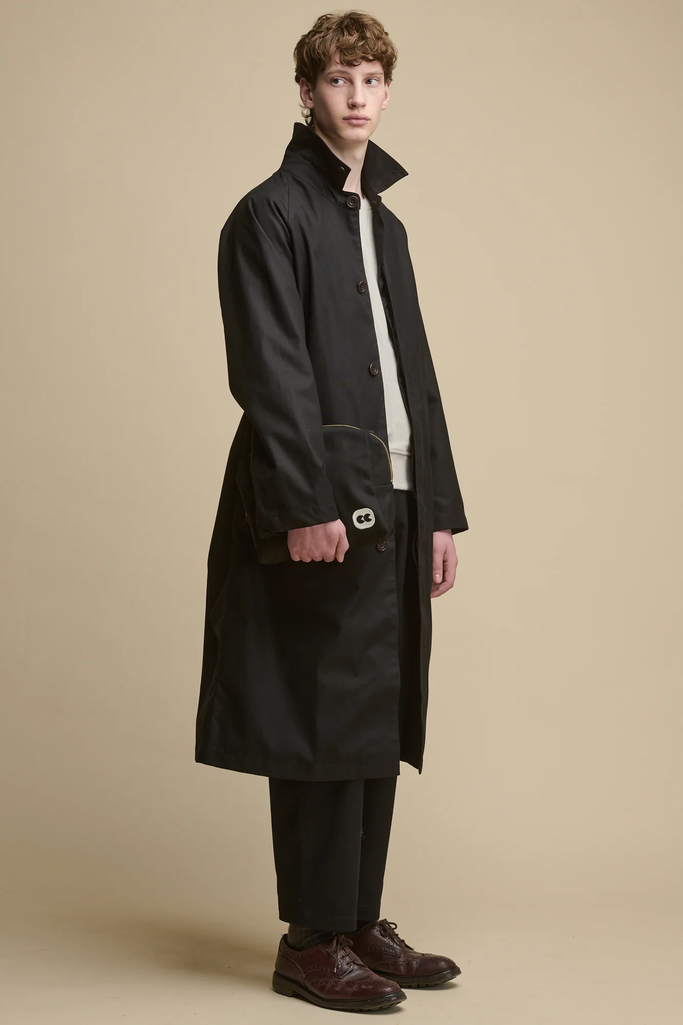 Pouch Medium - Black - Image 5