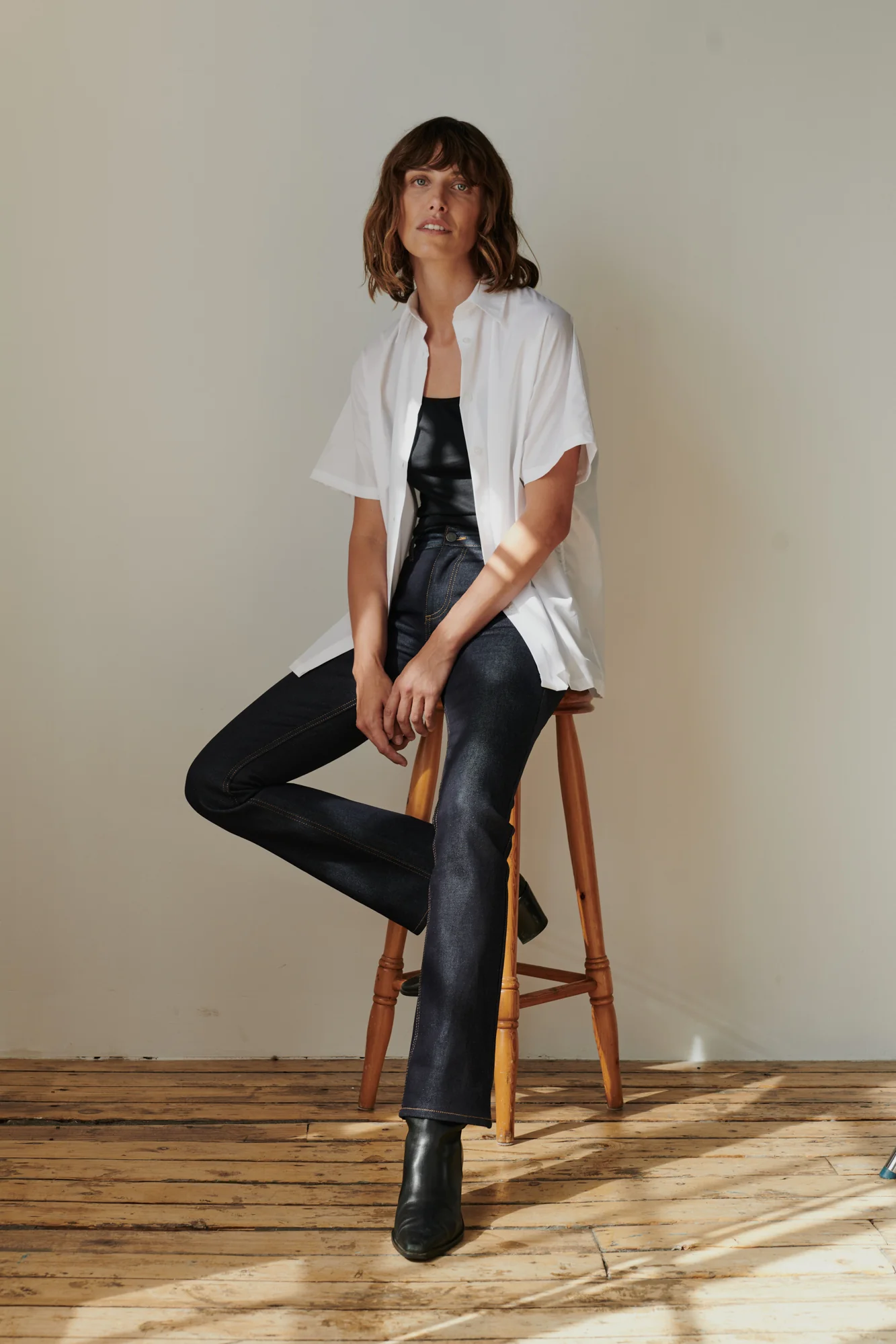 Women's Bootcut Leg Mid Rise Denim Jeans - Indigo - Image 4