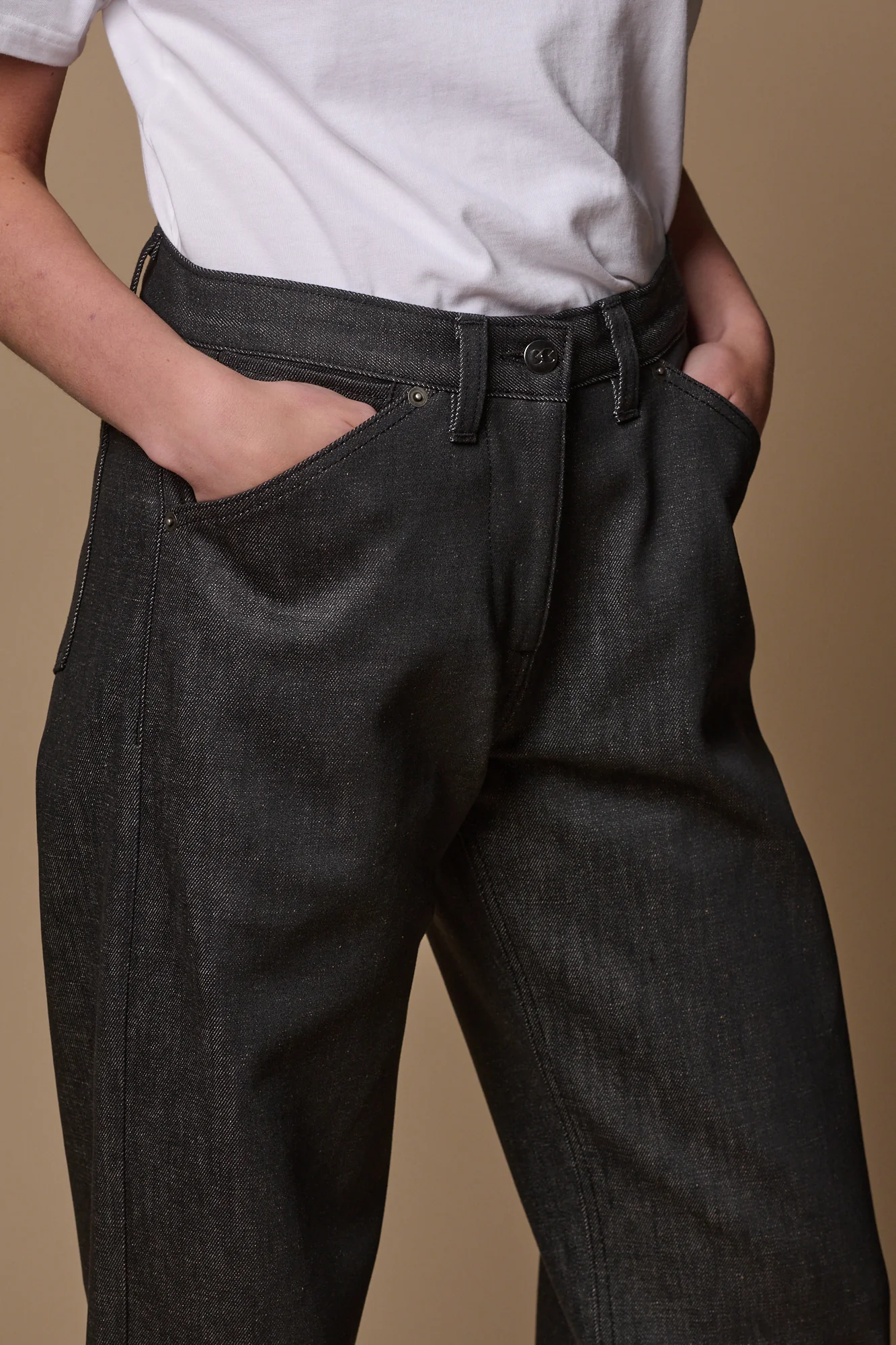 Women's Chore Wide Tapered Jean - Black - Image 6