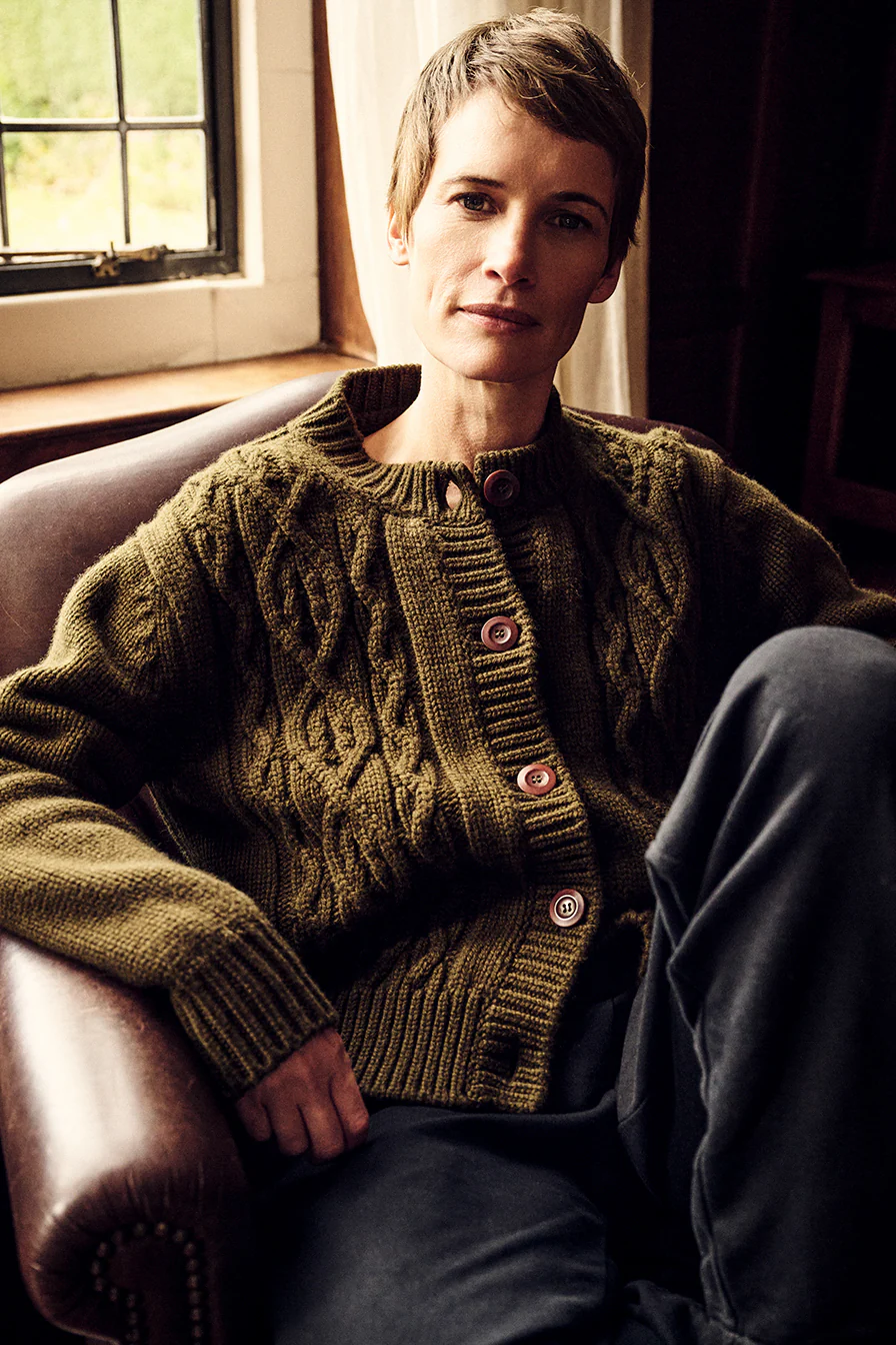 Women's Heavy Cable Cardigan Dark Olive