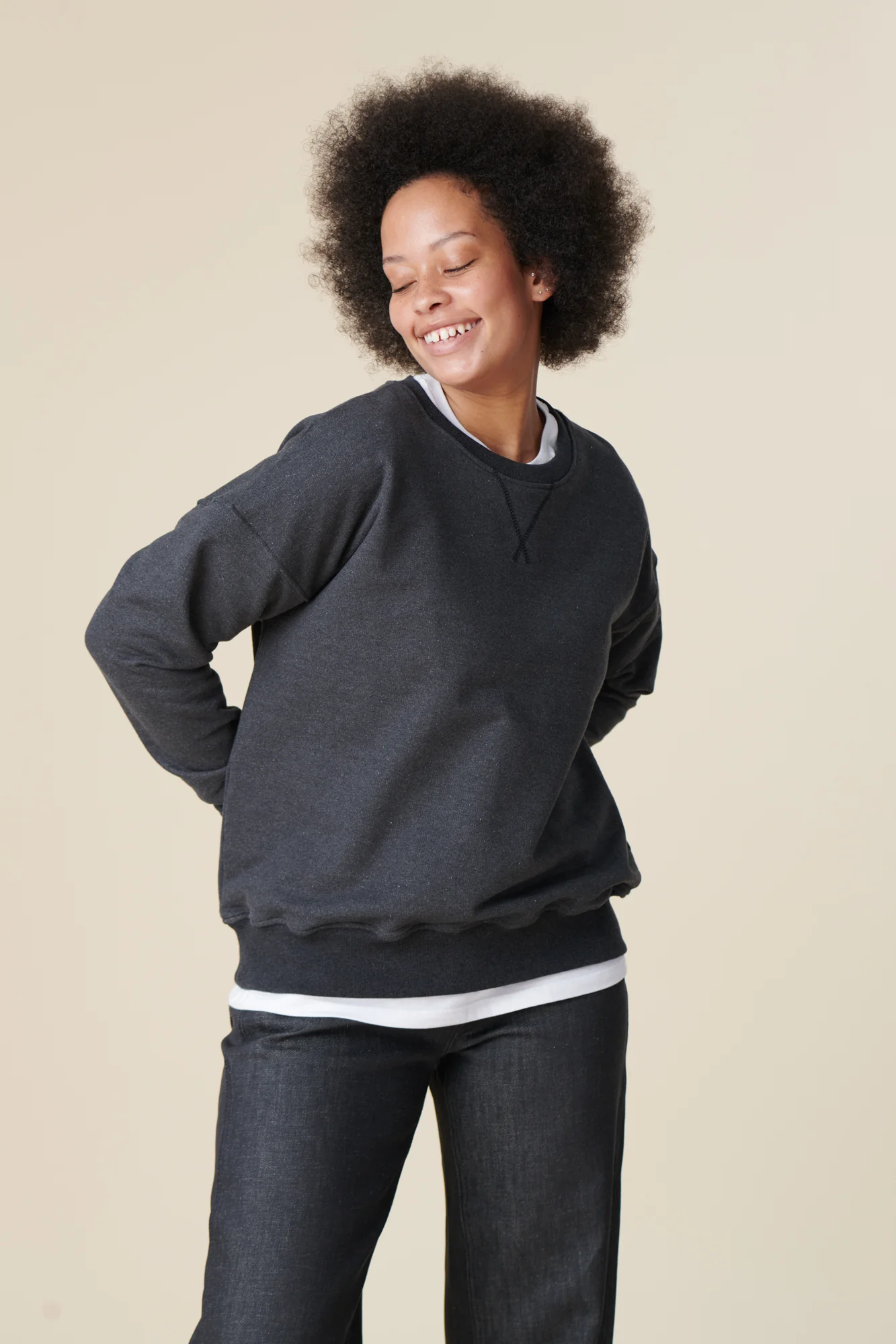 Women's Heritage Sweatshirt - Charcoal - Image 2