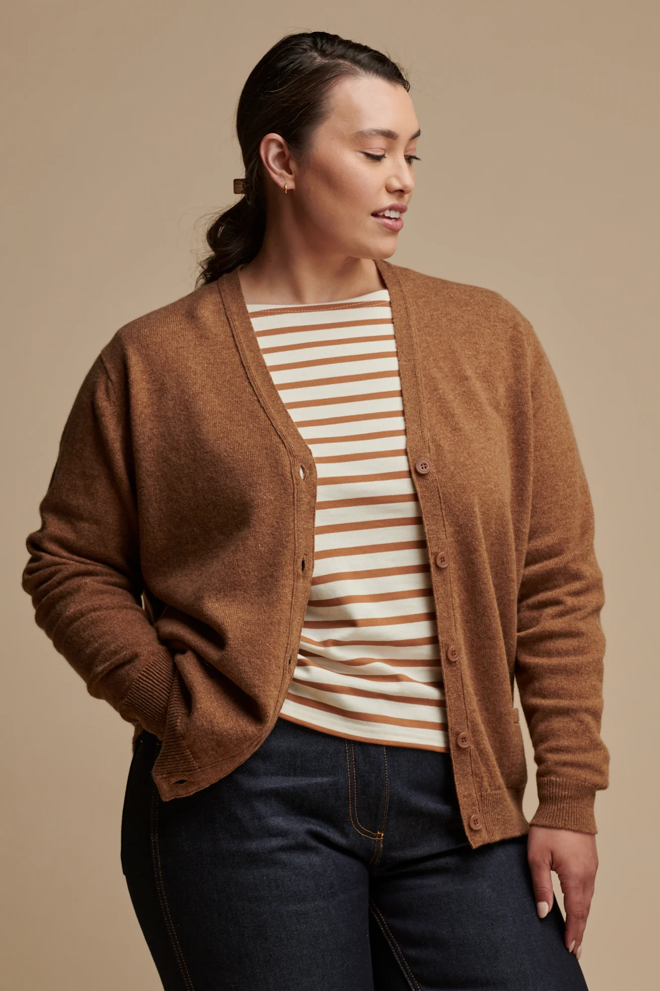 Women's Lambswool Cardigan - Dark Camel - Image 3