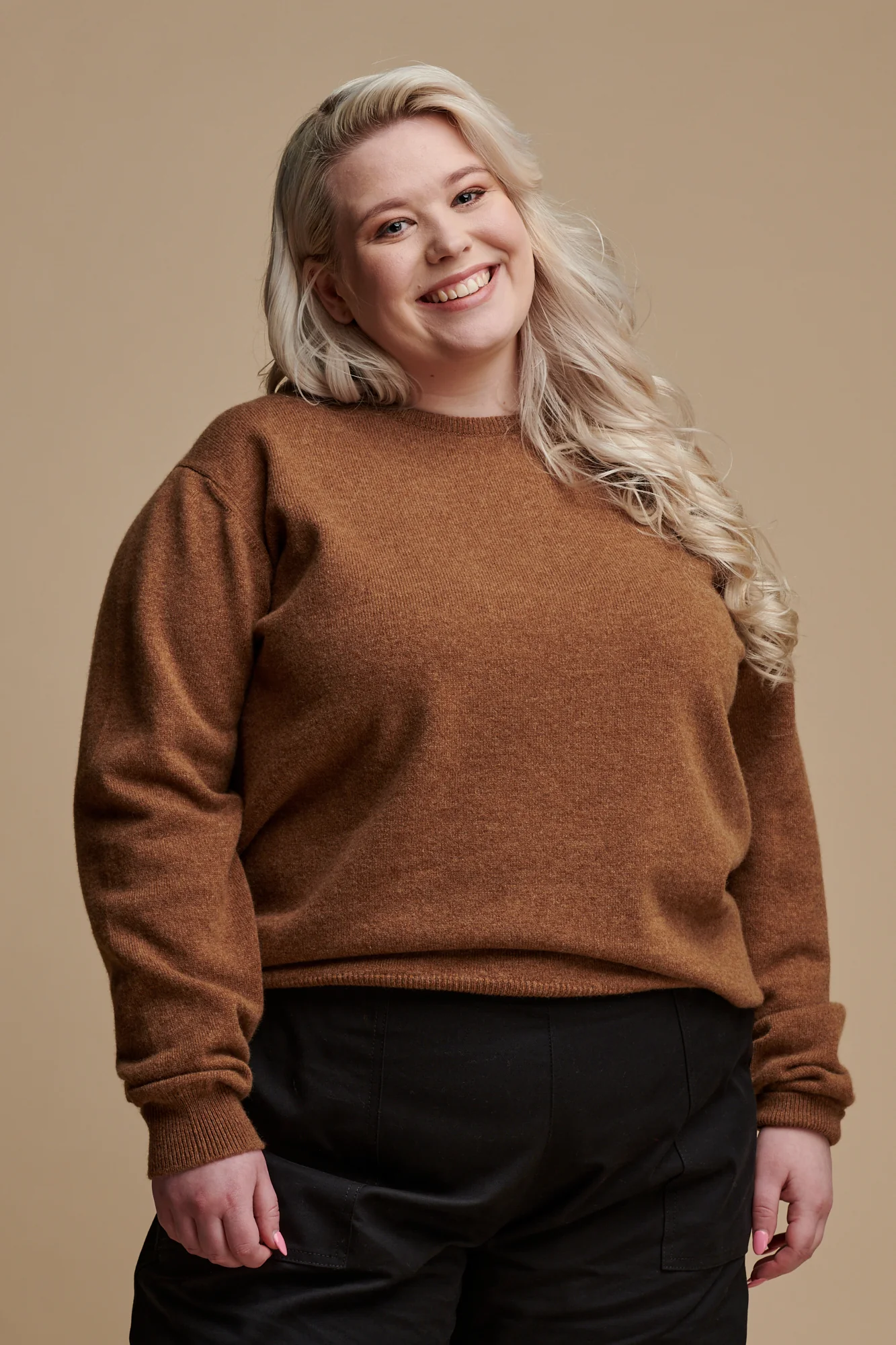 Women's Lambswool Crew Neck - Dark Camel - Image 3