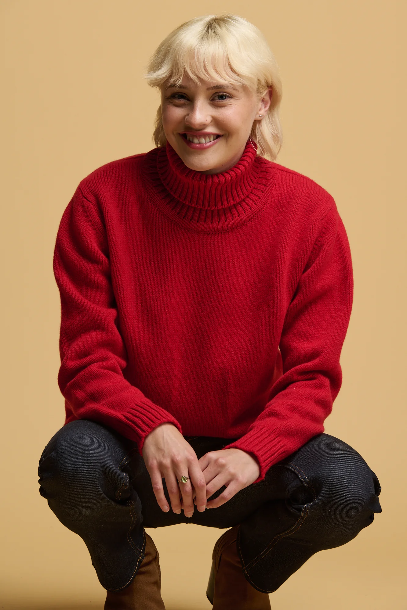 Women's Lambswool Roll Neck - Red - Image 4