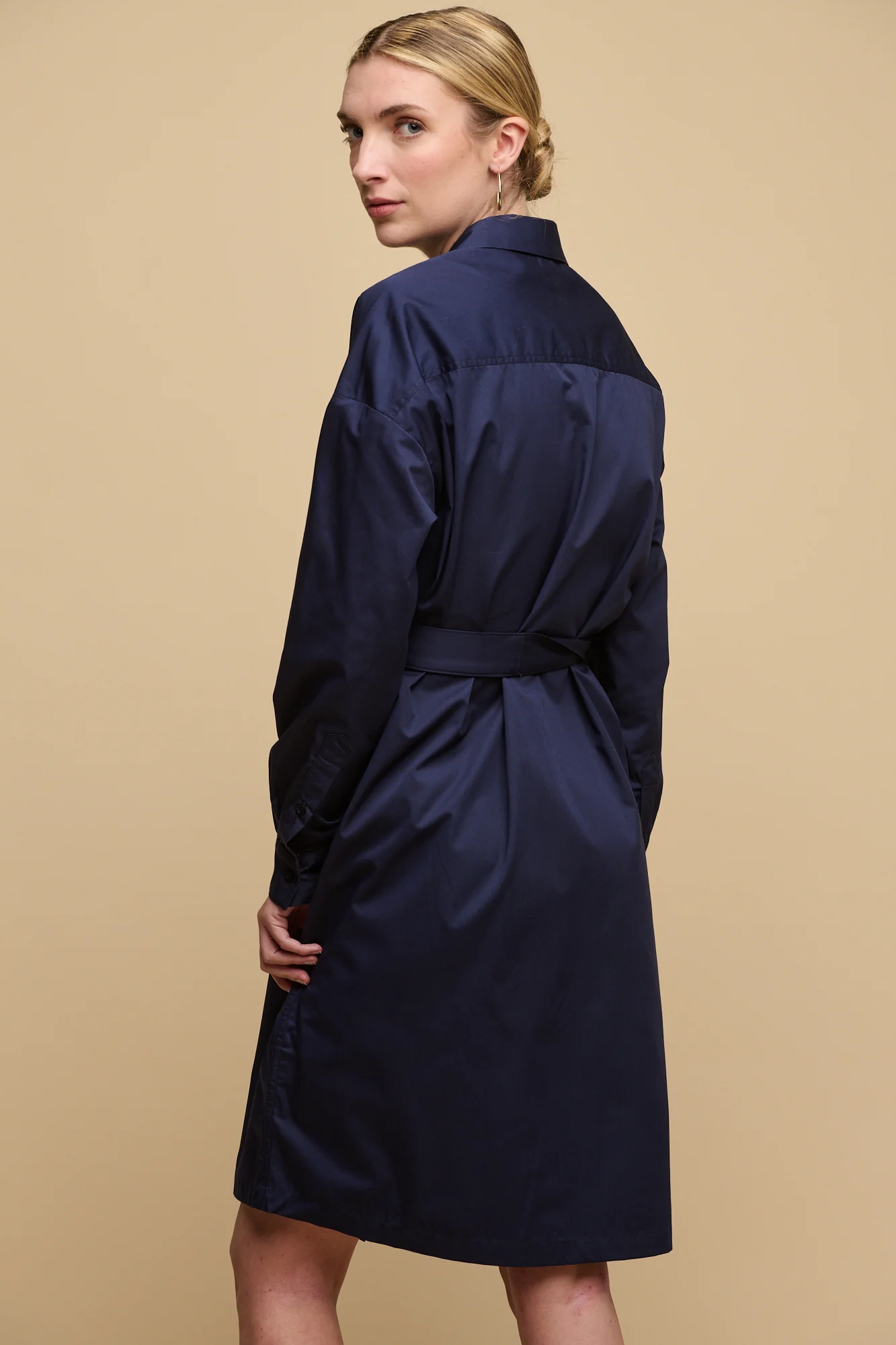 Women's Lorelle Belted Midi Cotton Shirt Dress - Navy - Image 4