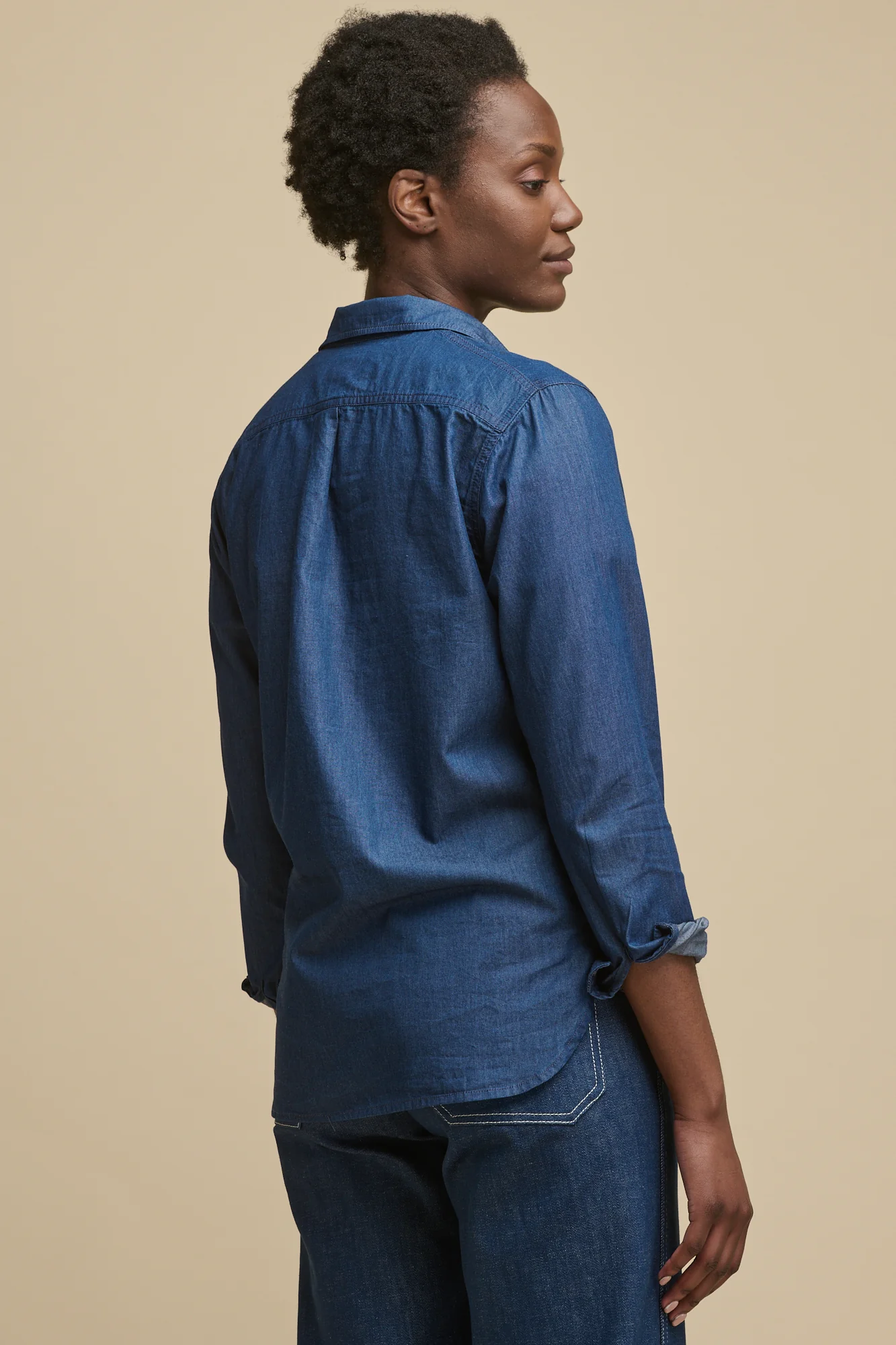 Women's Olivia Half Placket Lightweight Denim Shirt - Indigo - Image 2