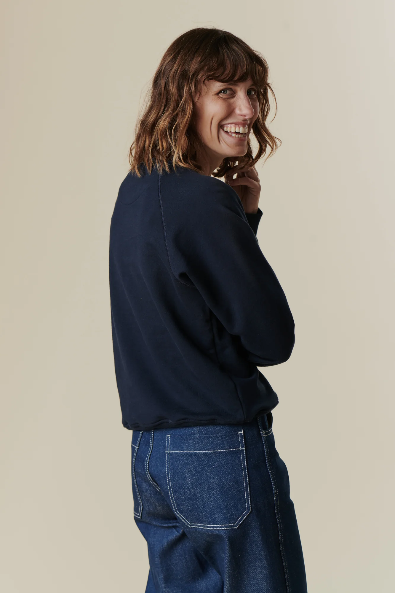 Women's Raglan Sweatshirt - Navy - Image 3