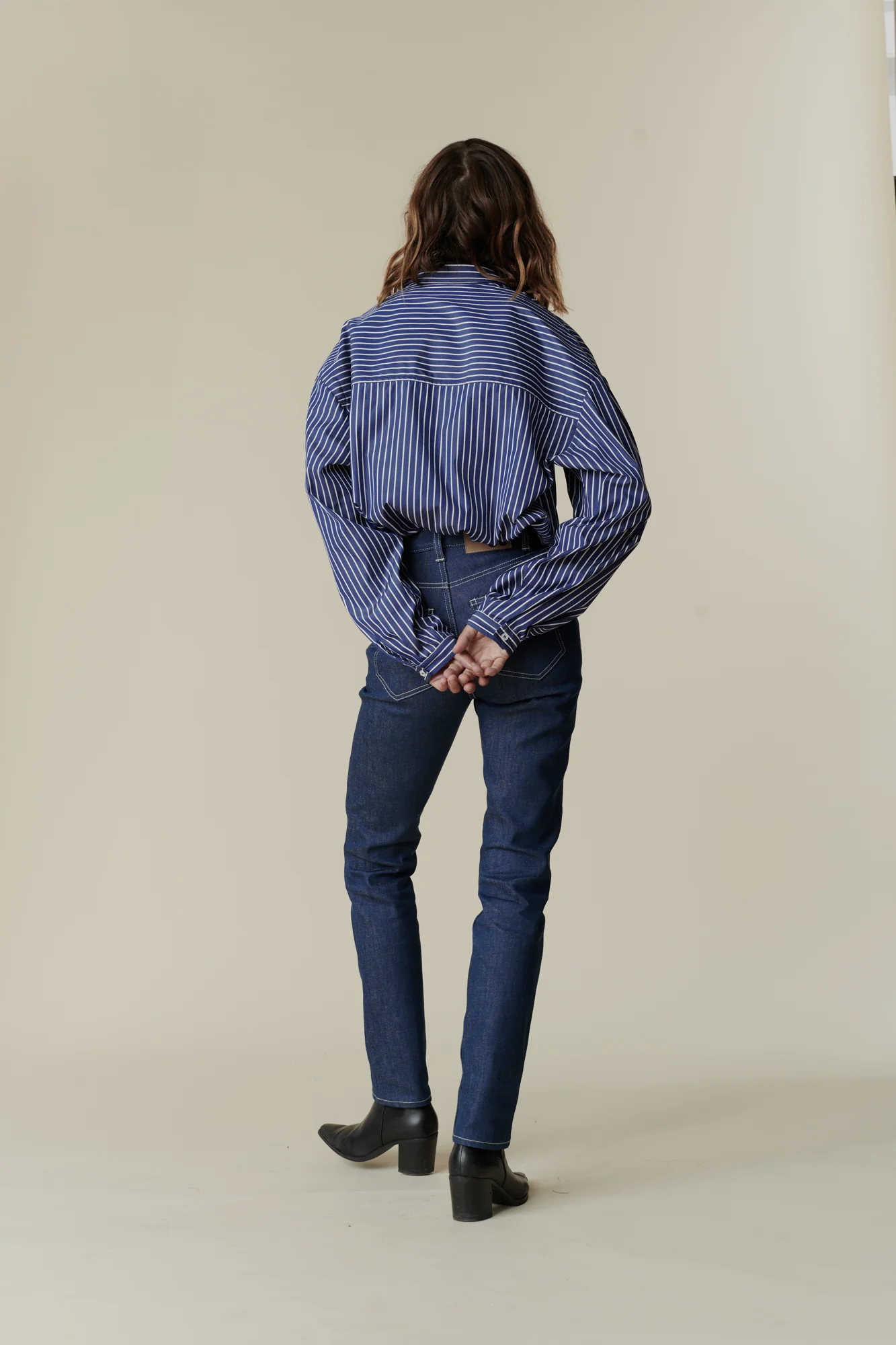 Women's Straight Leg High Rise Denim Jeans - Blue - Image 4