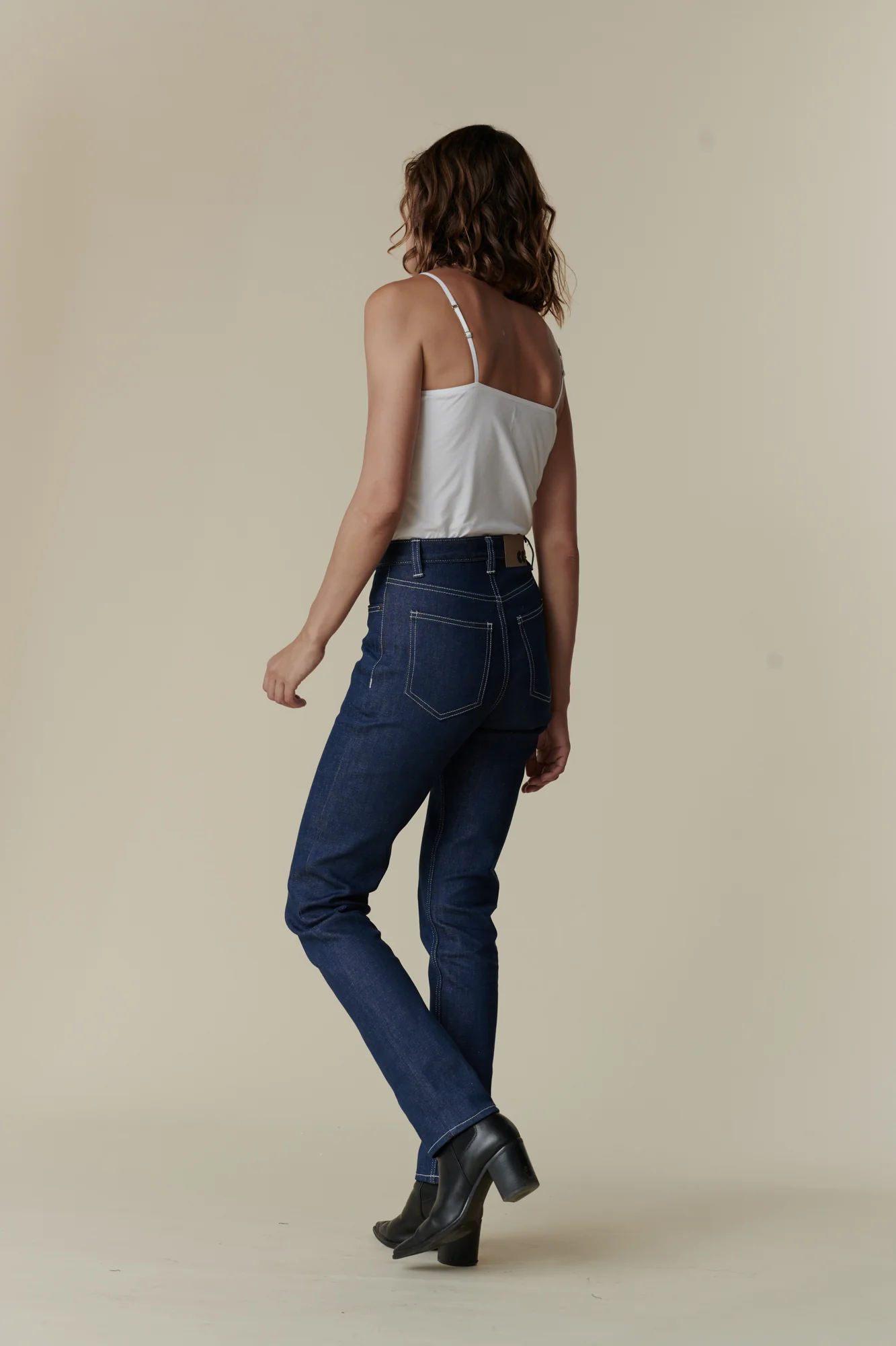 Women's Straight Leg High Rise Denim Jeans - Blue - Image 6
