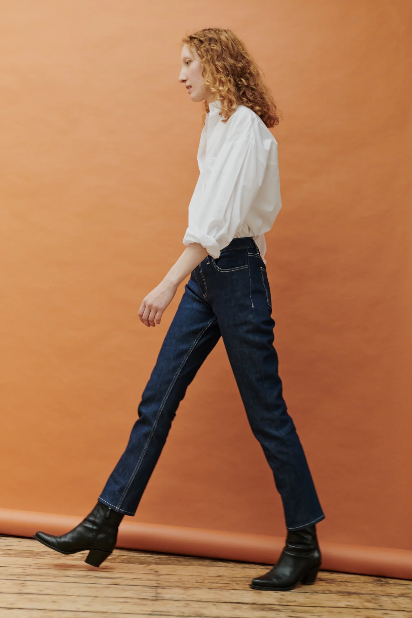 Women's Straight Leg Mid Rise Denim Jeans - Blue - Image 3