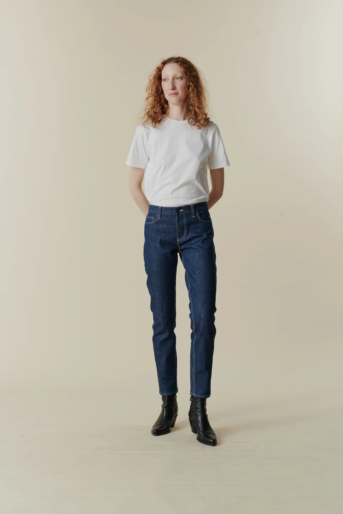 Women's Straight Leg Mid Rise Denim Jeans - Blue - Image 5