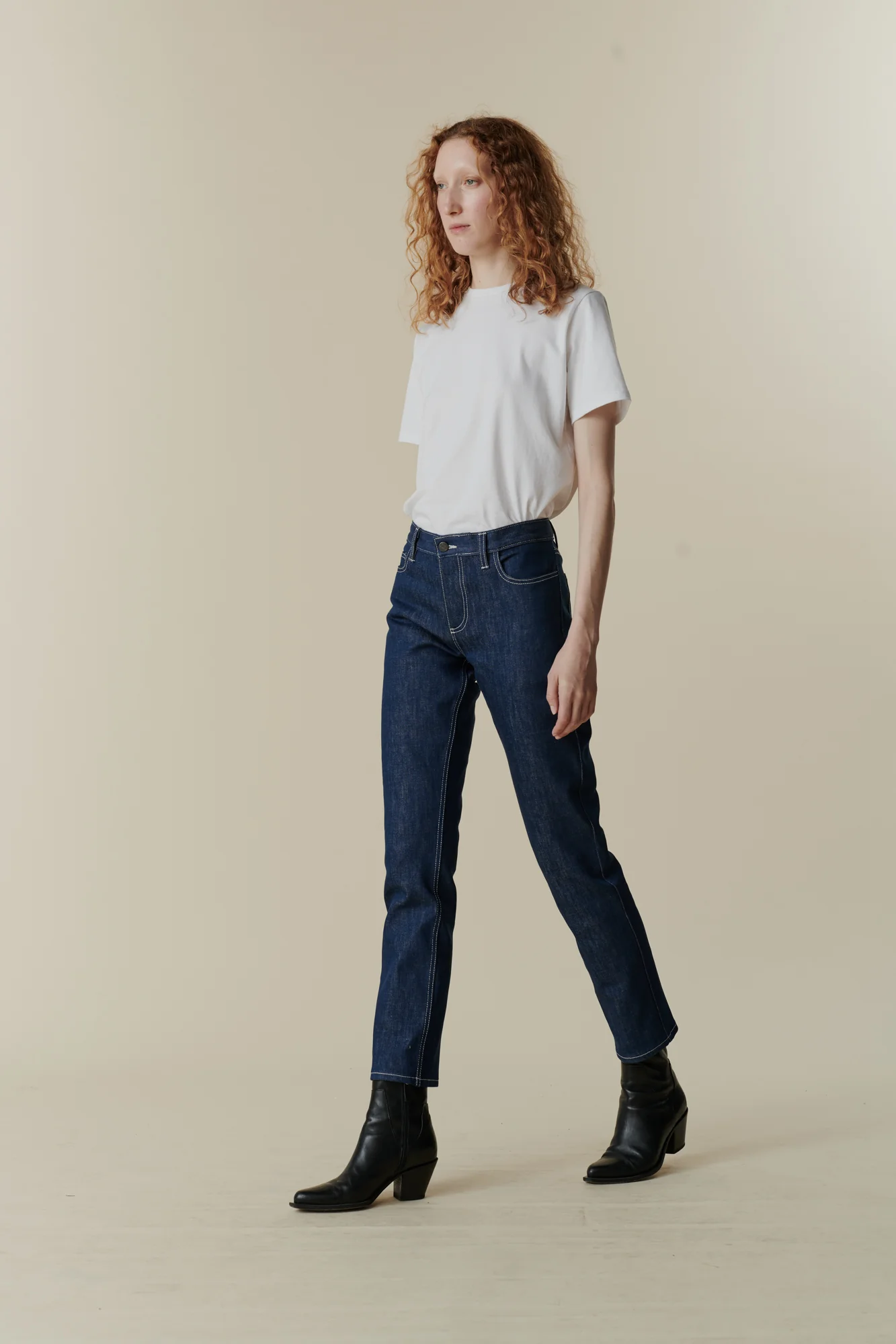 Women's Straight Leg Mid Rise Denim Jeans - Blue - Image 6